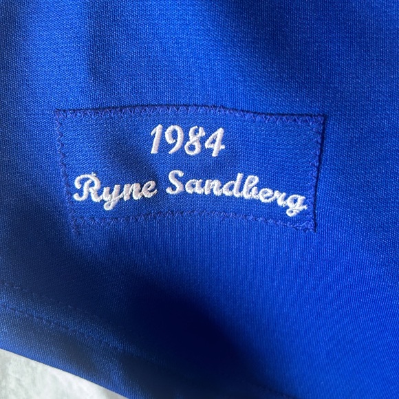 Authentic Ryne Sandberg Chicago Cubs Cooperstown 1984 Jersey - Picture 7 of 9